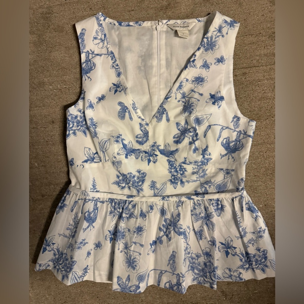 Club Monaco White and Blue Floral V-Neck Blouse